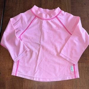 i Play Rash Guard, Size 18M